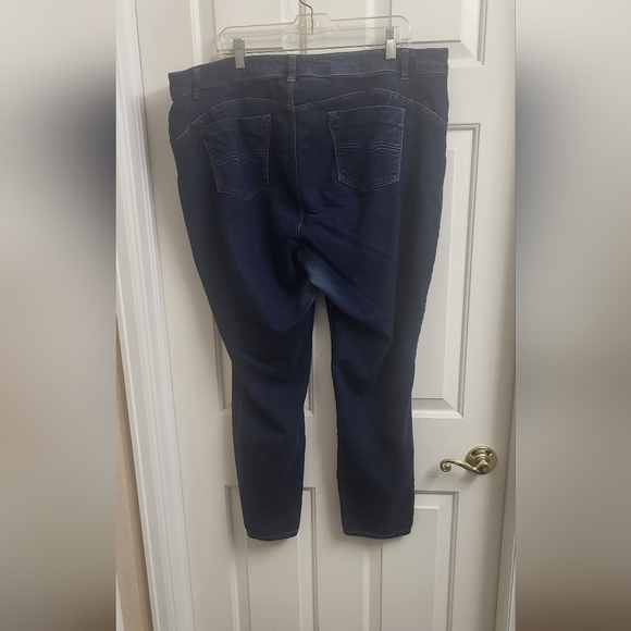 dJeans Dark Wash Jeans, Size 22W - Picture 2 of 8